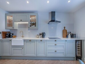 Geschirrspüler, Hochstuhl