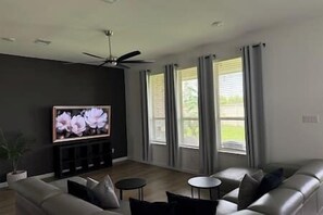 TV connectée, jeux vidéo