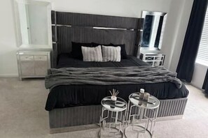 4 chambres, bureau, fer et planche à repasser, Wi-Fi gratuit