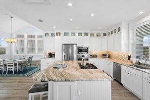 Fridge, microwave, oven, stovetop - Steps to Beach, Heated Pool, Elevator, Game Room (St. Augustine Beach)