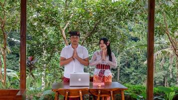 Bagian depan properti