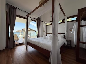 Luxury Suite, 2 Bedrooms, Beach View