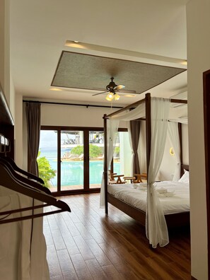 Luxury Double Room, Beach View | Free WiFi, bed sheets - Resort Deja Vu (Siquijor)