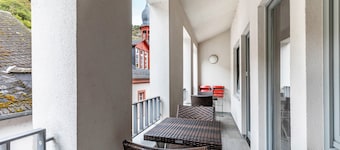 Apartment "Altstadtquartier" with Castle View