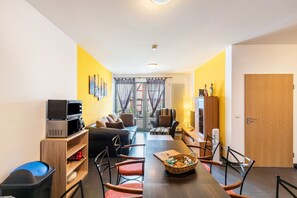 Fernseher, DVD-Player