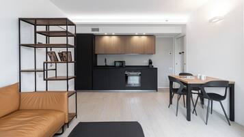 Apartment (1 Bedroom) | Private kitchen | Microwave, oven, electric kettle, high chair