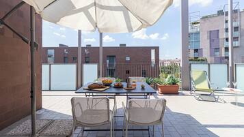 Apartment (2 Bedrooms) | Terrace/patio