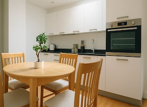Apartment | In-room dining