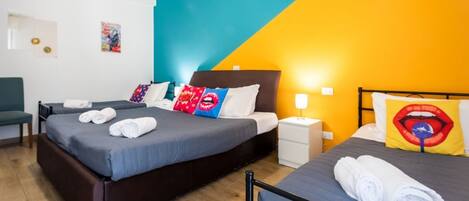 2 bedrooms, bed sheets
