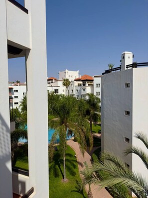 Appartement, 1 chambre, accessible aux personnes à mobilité réduite, fumeurs | Enceinte de l’hébergement