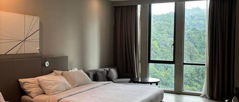 Deluxe Quadruple Room, Non Smoking, Mountain View