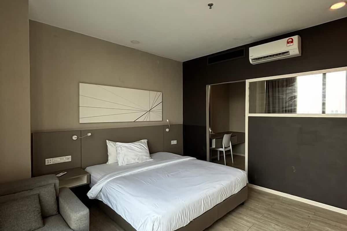 Coffres-forts dans les chambres, bureau, rideaux occultants