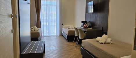 Deluxe Quadruple Room