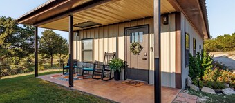 Secluded Country Escape + Hot Tub