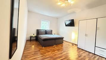 2 Schlafzimmer, Bügeleisen/Bügelbrett, Internetzugang, Bettwäsche