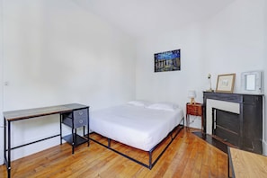 Apartamento | 1 dormitorio y espacio para trabajar con un portátil