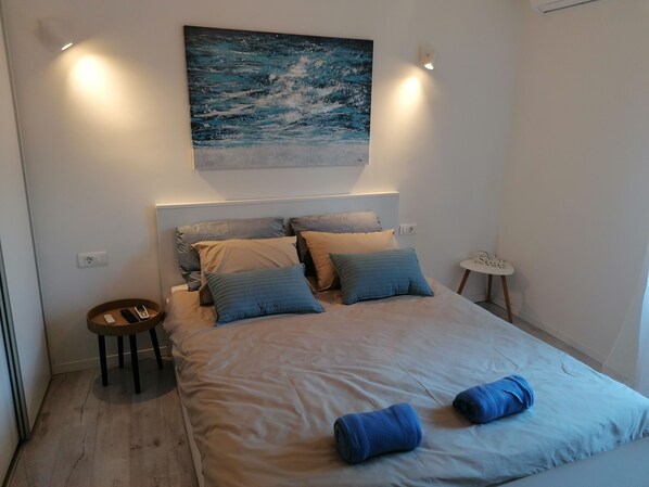 1 bedroom, iron/ironing board, WiFi, bed sheets