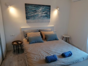 1 chambre, fer et planche à repasser, Wi-Fi, draps fournis