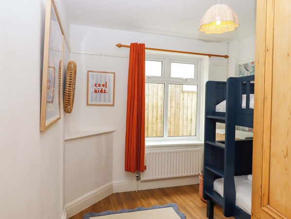 3 slaapkamers, individueel gedecoreerd, individueel gemeubileerd