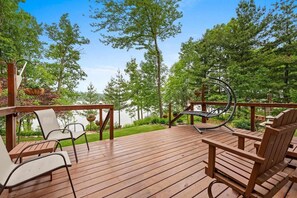 Terrace/patio - Private beach house in charming Pound on a clear, sandy full rec lake (Pound)