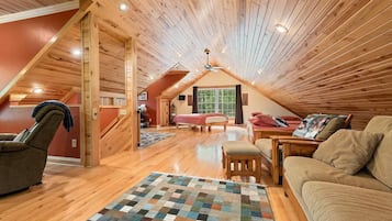 Smart TV, fireplace, table tennis, computer monitors