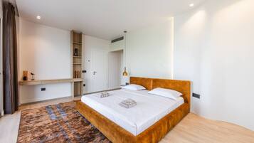 House, Smoking | 4 bedrooms