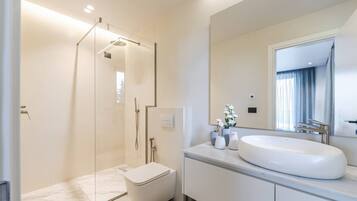 House, Smoking | 4 bedrooms