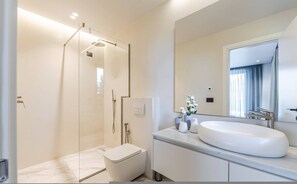 House, Smoking | 4 bedrooms