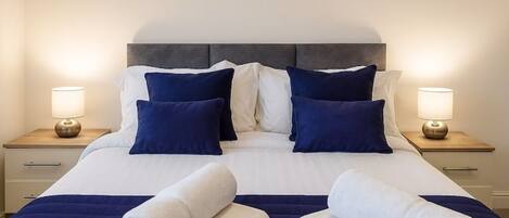 3 habitaciones, tabla de planchar con plancha y wifi gratis