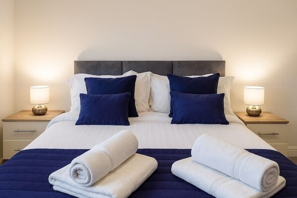 3 habitaciones, tabla de planchar con plancha y wifi gratis