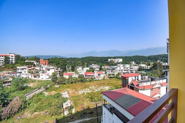 Deluxe Double Room | Free WiFi