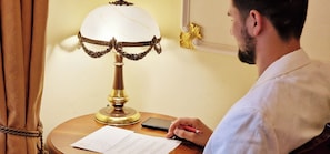 Hypo-allergenic bedding, minibar, in-room safe, desk