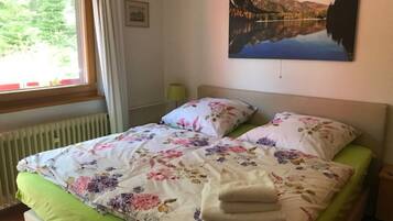 1 habitación, wifi y ropa de cama