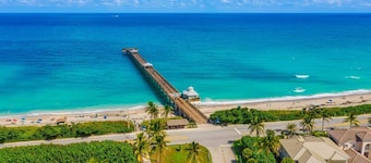 Home w/ Guest Suite Pool Near PGA & Beach