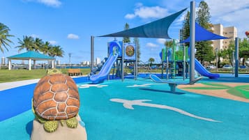 Rumah | 4 kamar tidur