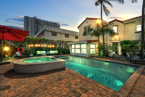 Rumah | 4 kamar tidur