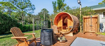 Whats So Addictive About This Green House?
