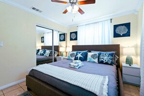 House - NEW Home w Guest Suite Pool Near PGA Beach (Palm Beach Gardens)