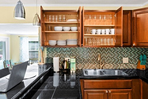 NEW Home w Guest Suite Pool Near PGA Beach