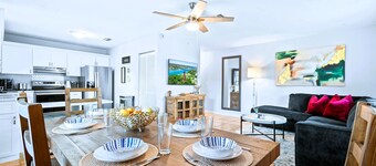 Luxury Sleeps 12 Kings Pool 2 Hot Tubs