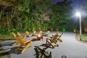 House | 5 bedrooms - What s So Addictive About This Green House (West Palm Beach)