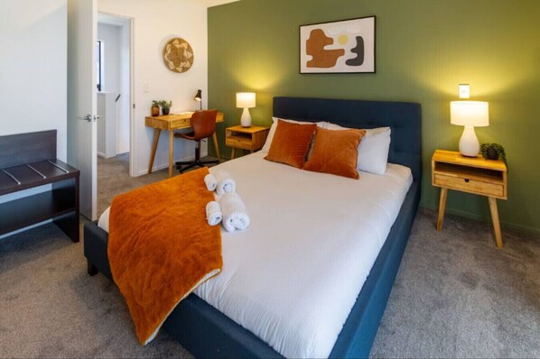 3 chambres, bureau, fer et planche à repasser, Wi-Fi