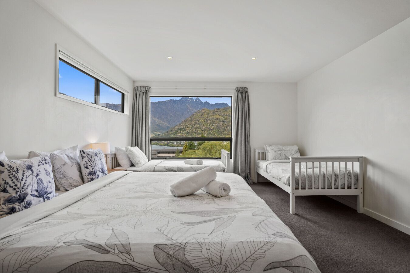4 bedrooms, desk, iron/ironing board, travel cot