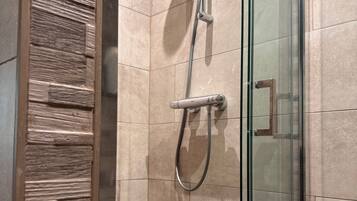 Towels, toilet paper