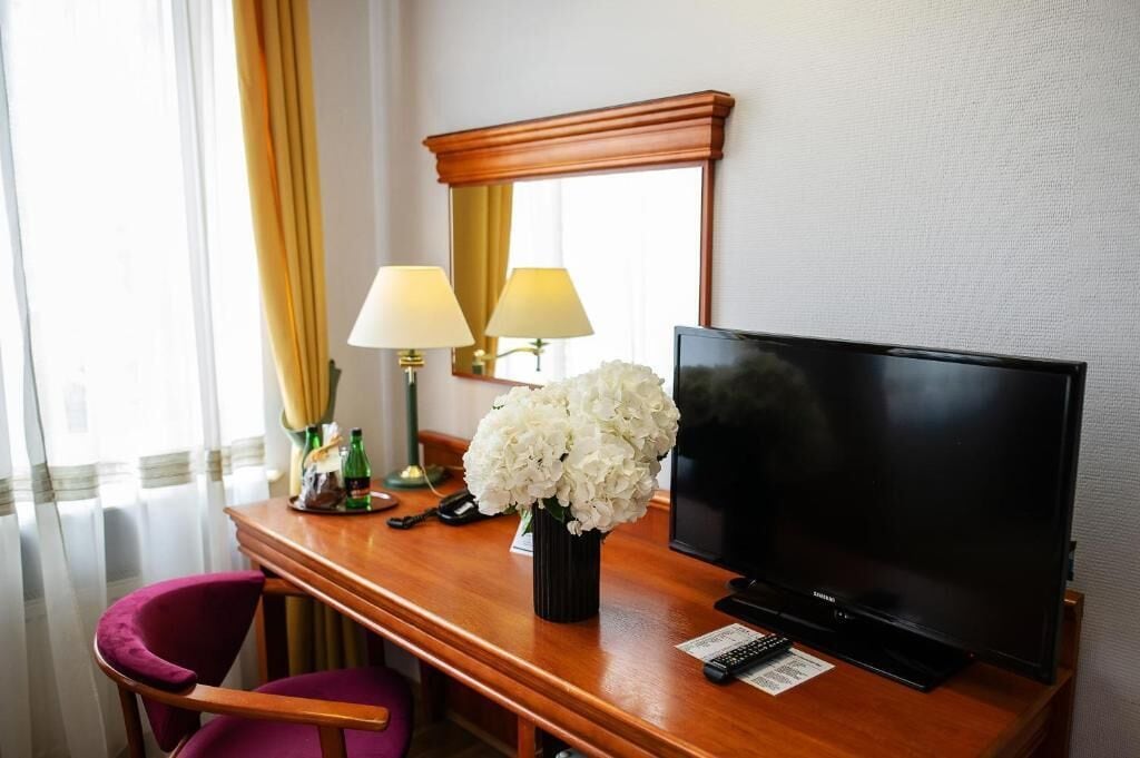 المنشأة من الداخل