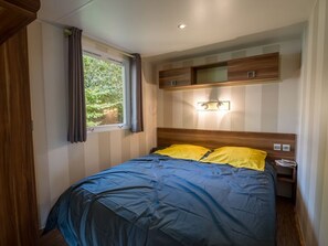 2 bedrooms, free WiFi - Modern mobile home with terrace for 4 guests (Granges-Aumontzey-Aumontzey)