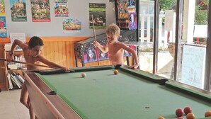 Uklassifisert bilde, 3 av 24, knapp