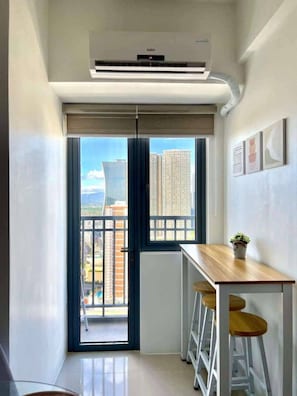 Appart'hôtel, 1 chambre, accessible aux personnes à mobilité réduite, balcon | Intérieur
