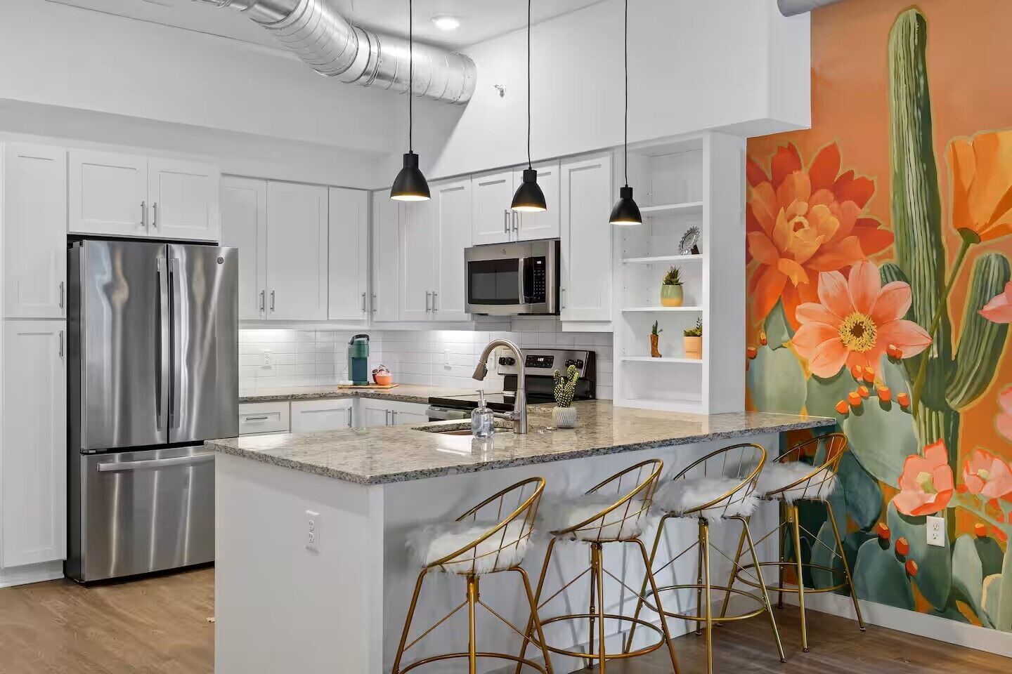 Refrigerador, microondas, horno y parrilla de estufa 