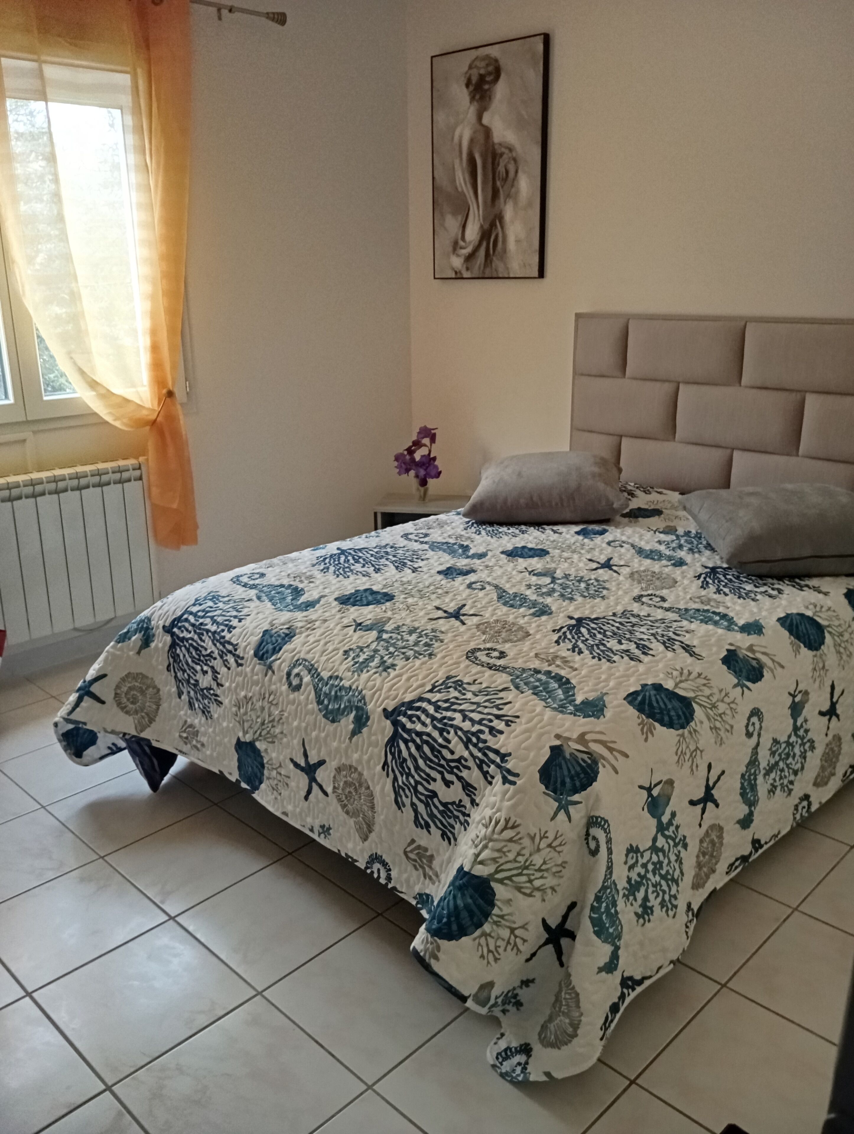 1 chambre, fer et planche à repasser, Wi-Fi, draps fournis